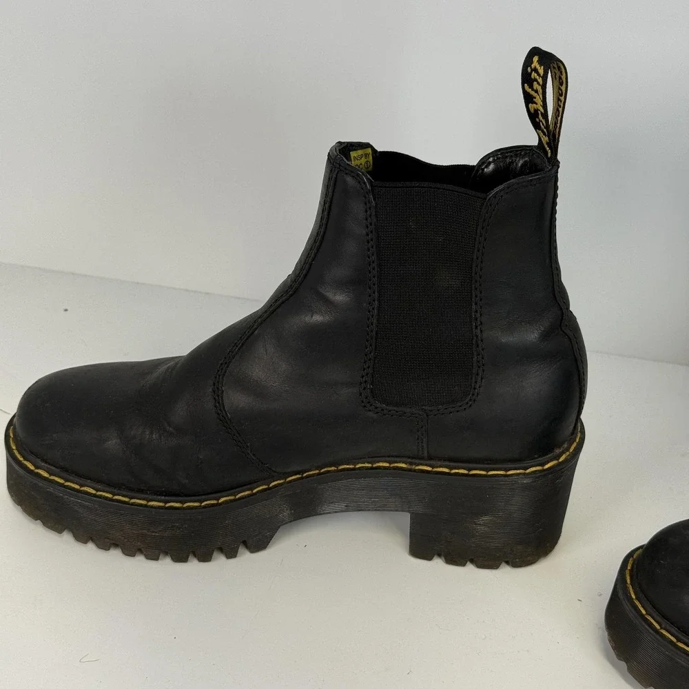 Dr Martens Boots Womens 8 Black Rometty Leather Platform Chelsea Ankle Lug Sole
